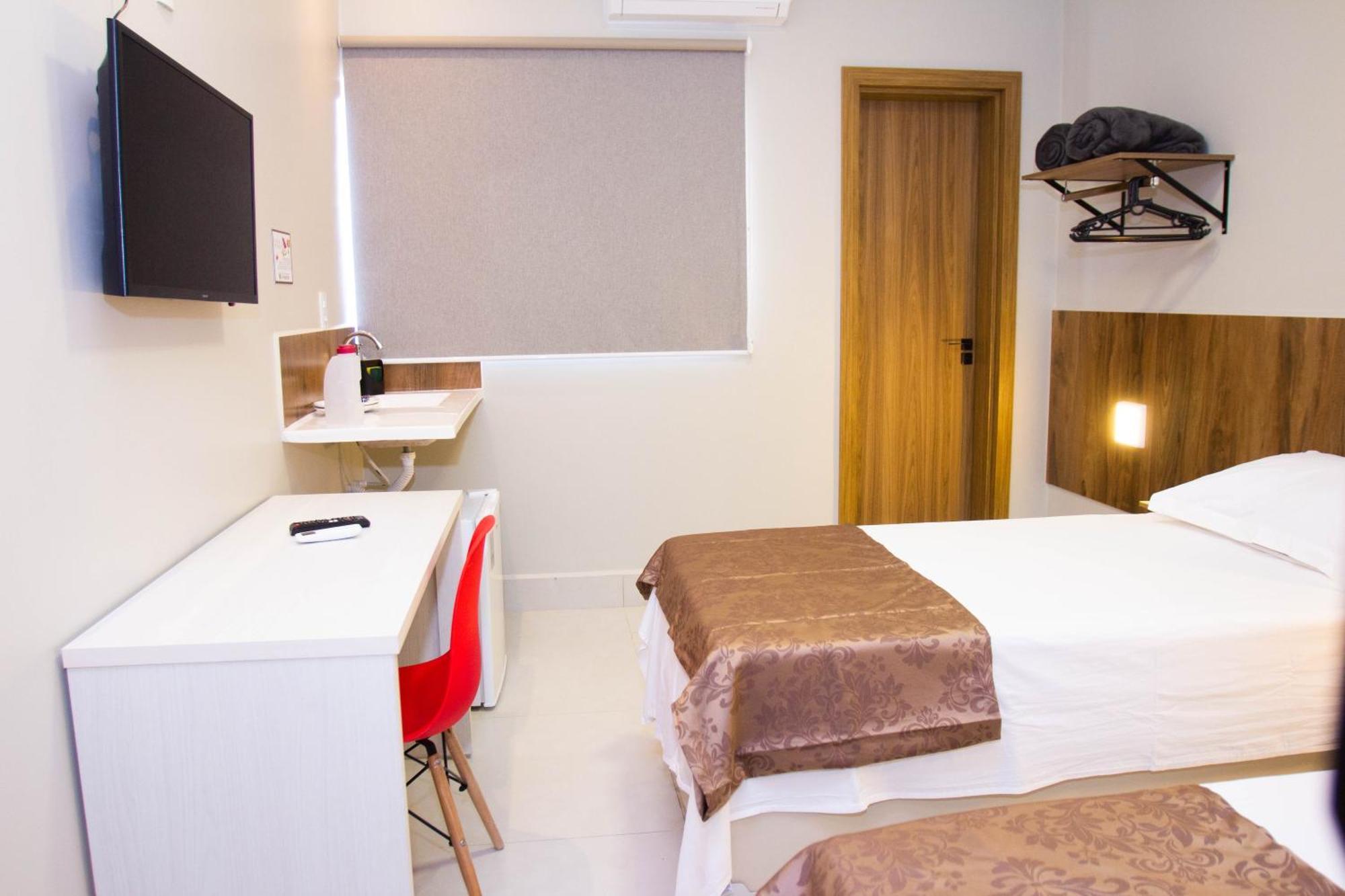 Fiori Suites Goiania Room photo